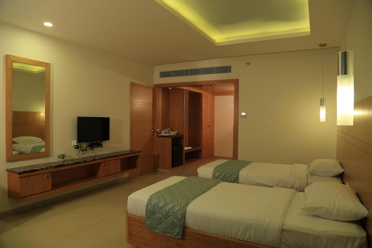 Dhanalakshmi Srinivasan Hotels Perambalur Extérieur photo
